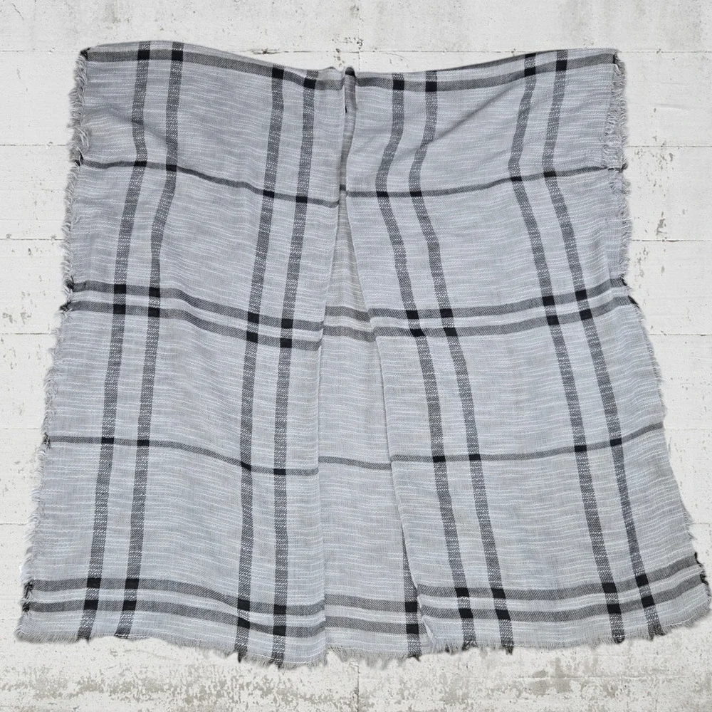 Falls Creek Gray Black Plaid Fringe Knit Wrap Style Blanket Scarf Poncho Shawl